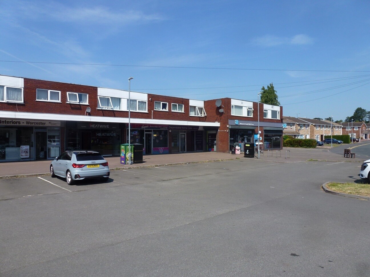 55 Canada Way, Worcester to rent Building Photo- Image 1 of 3