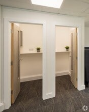 13-15 George St, Aylesbury for sale Interior Photo- Image 2 of 3