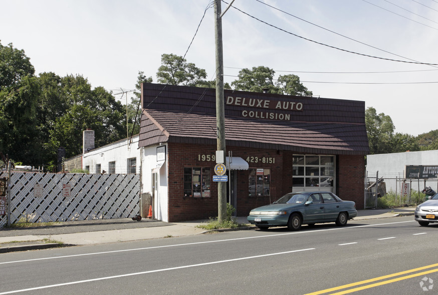 1959 New York Ave, Huntington Station, NY for sale - Building Photo - Image 1 of 1