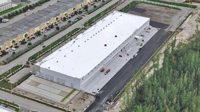 11230 NW 122nd St, Medley, FL - AERIAL  map view