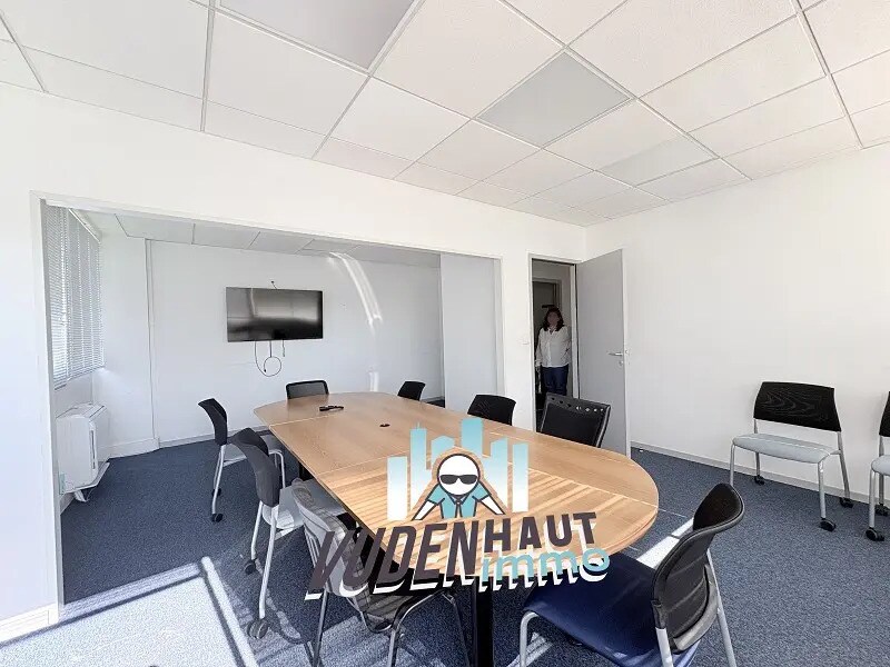 Office in Toulouse to rent Building Photo- Image 1 of 25