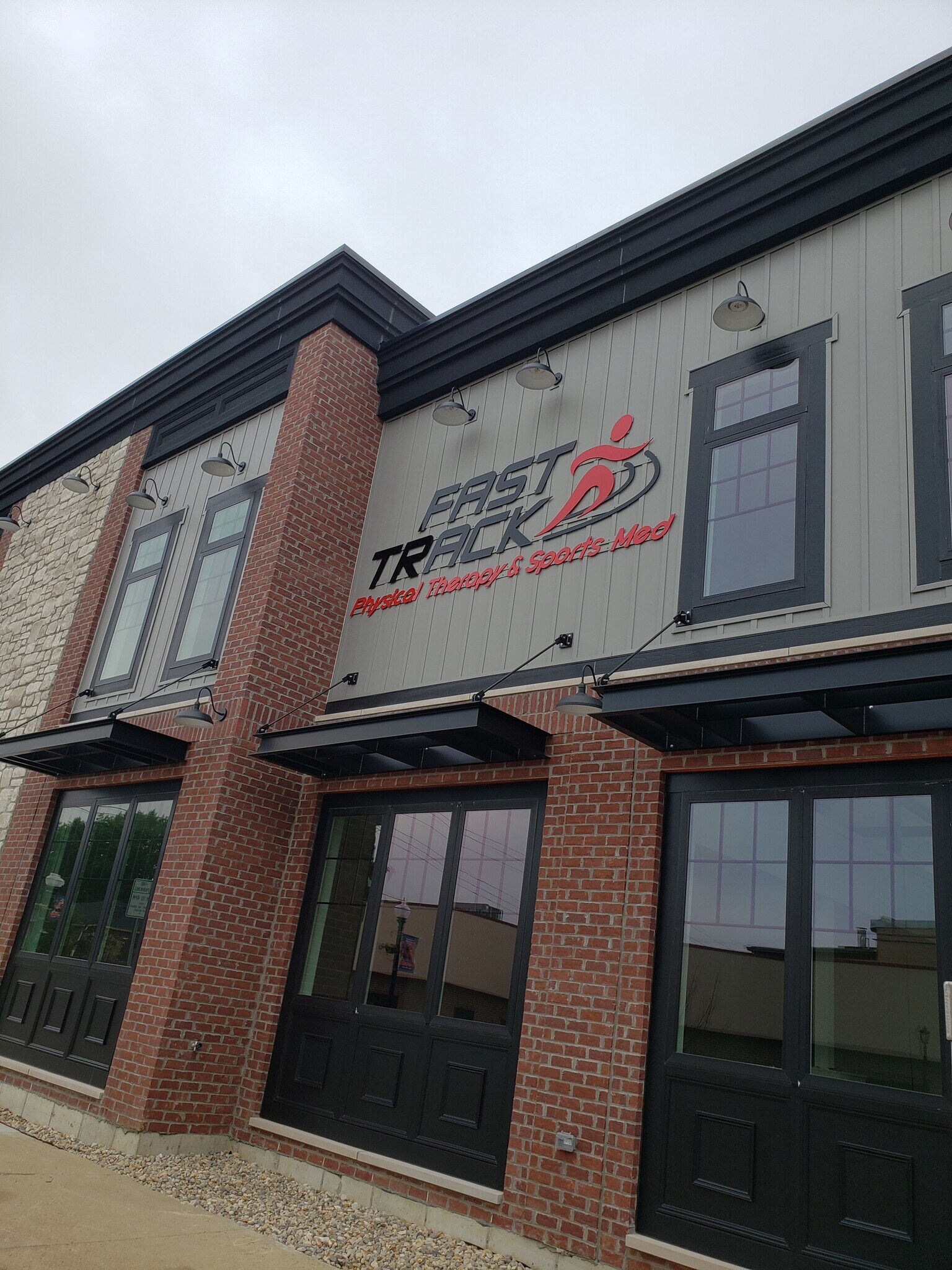 120-180 W Main St, Danville, IN for sale Building Photo- Image 1 of 1