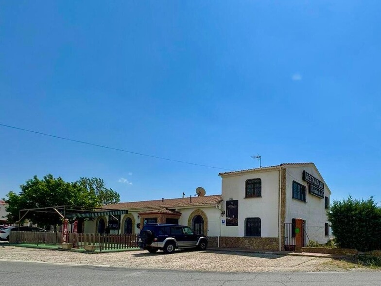 Carretera Nacional 110, Km, 262, El Fresno, Ávila for sale - Building Photo - Image 3 of 21