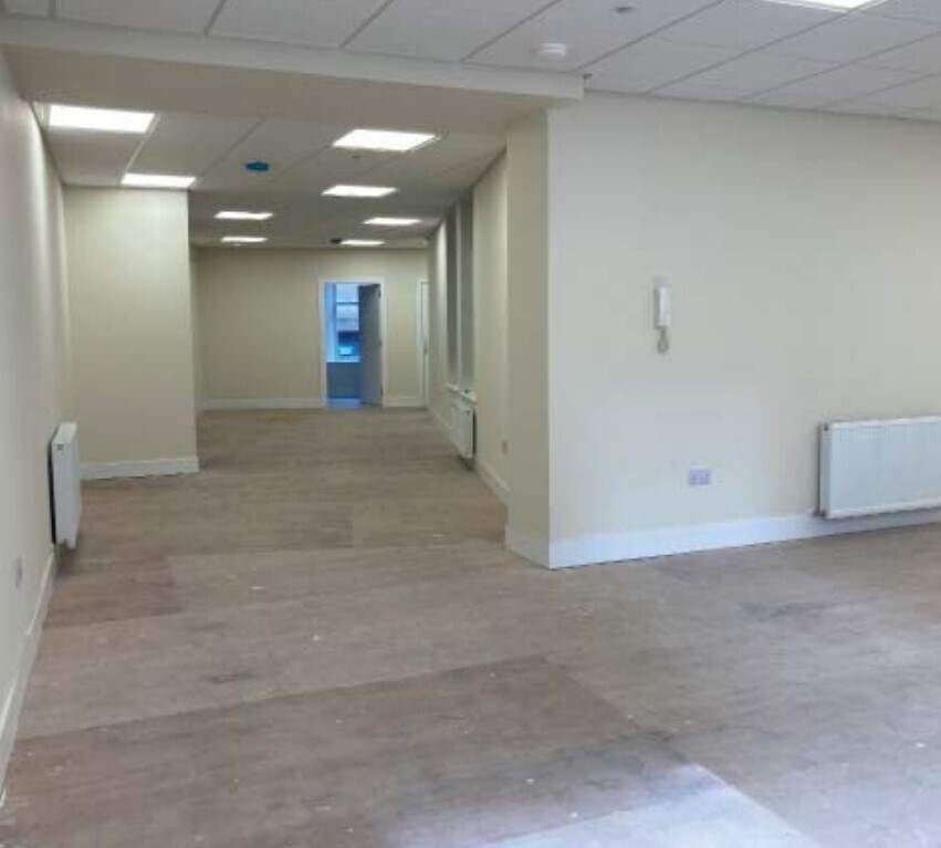 27-29 Crown St, Aberdeen, ABE AB11 6HA - Unit Unit 1 -  - Interior Photo - Image 1 of 1