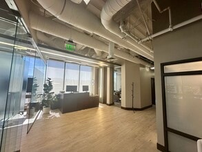 1 E Liberty St, Reno, NV to rent Interior Photo- Image 2 of 7