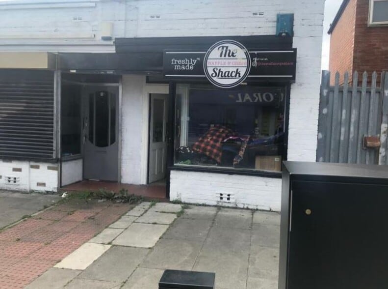 139 Oxford Rd, Hartlepool to rent - Building Photo - Image 2 of 2