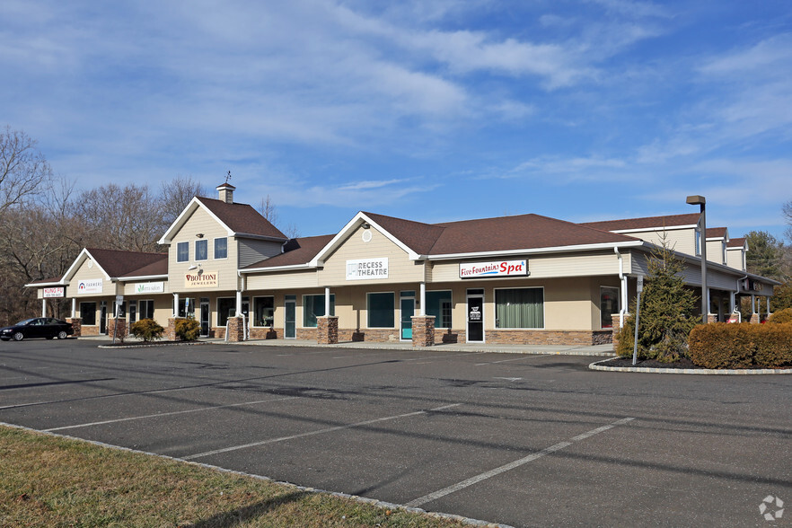 1240 US Highway 130, Robbinsville, NJ for sale - Primary Photo - Image 1 of 1