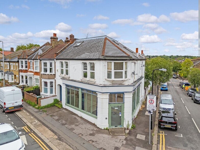 107 Shernhall St, London for sale - Primary Photo - Image 1 of 1