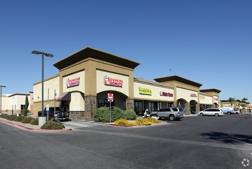 171 N Gibson Rd, Henderson, NV to rent - Primary Photo - Image 2 of 15