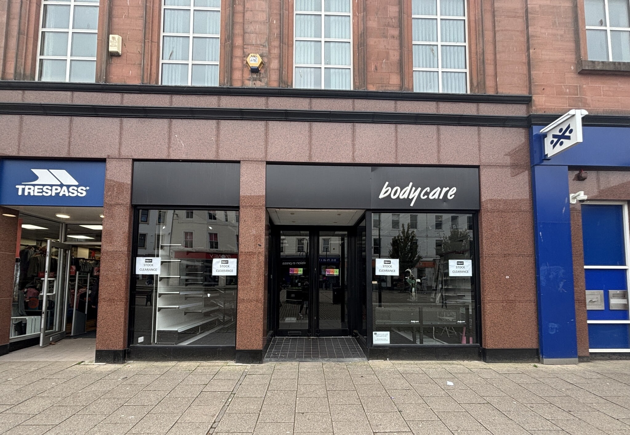 89 High St, Dumfries to rent Building Photo- Image 1 of 4