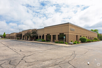 11548 W Theodore Trecker Way, Milwaukee, WI for rent Building Photo- Image 1 of 9