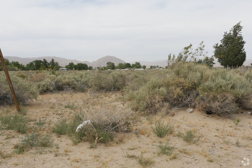 Hwy 18, Lucerne Valley, CA for sale - Primary Photo - Image 1 of 1