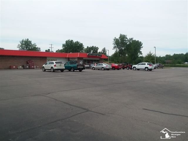 350-362 N Ross St, Beaverton, MI for sale Primary Photo- Image 1 of 1
