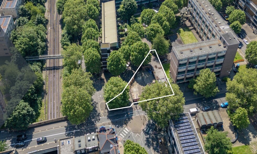 19-25 Rotherhithe New Rd, London for sale - Aerial - Image 2 of 5