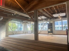 370 4th St, San Francisco, CA to rent Interior Photo- Image 1 of 6