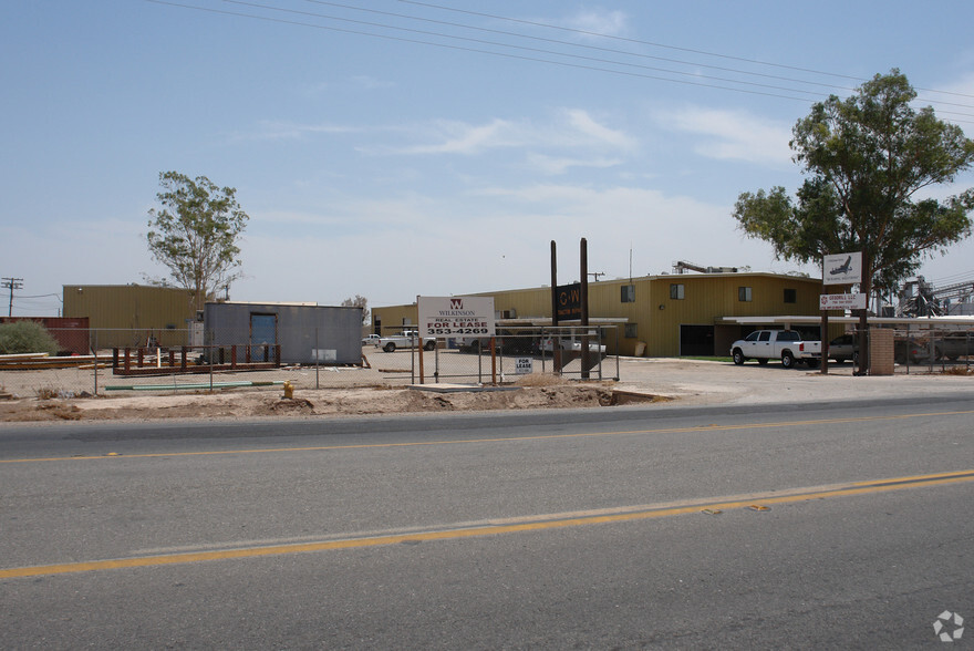 4780 US Highway 111, Brawley, CA for rent - Primary Photo - Image 1 of 3