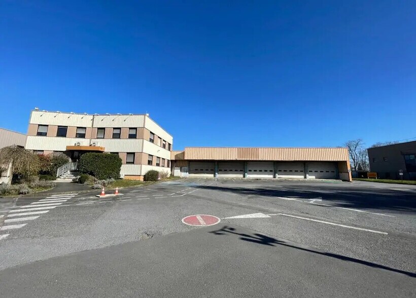 Office in Collégien to rent - Building Photo - Image 2 of 8