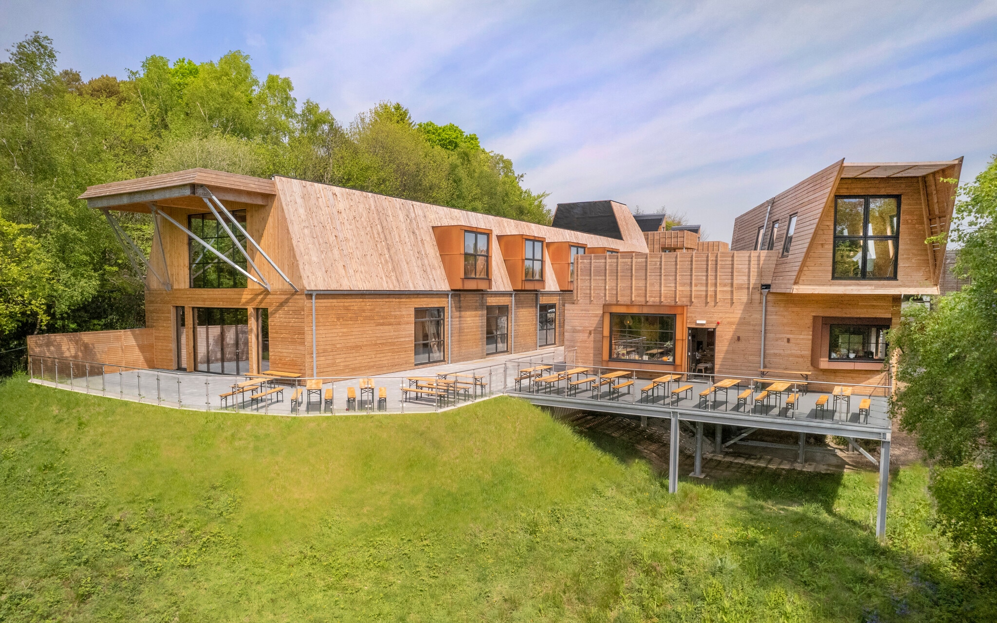 Flimwell Hawkhurst Rd, Flimwell to rent Building Photo- Image 1 of 7