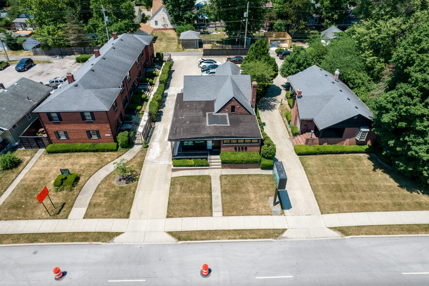 6358 N College Ave, Indianapolis, IN for rent - Building Photo - Image 2 of 28