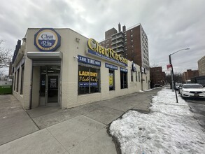 2451 White Plains Rd, Bronx, NY for rent Building Photo- Image 1 of 5