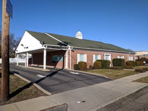 255 Hempstead Ave, West Hempstead, NY for sale Primary Photo- Image 1 of 1