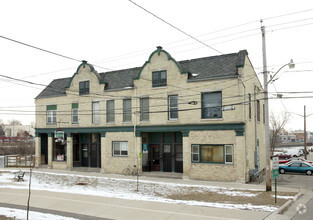 210 W Milwaukee St, Jefferson, WI for sale Primary Photo- Image 1 of 1