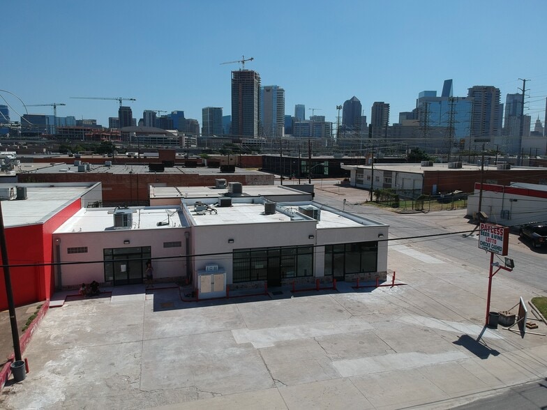 1000 N Riverfront Blvd, Dallas, TX for sale - Building Photo - Image 1 of 1