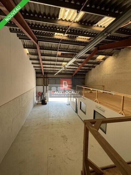 Industrial in Gémenos to rent - Interior Photo - Image 3 of 7