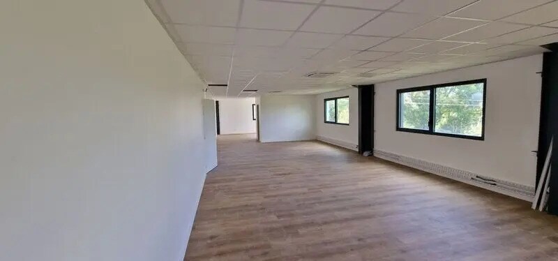 Light Industrial in La Tour-de-Salvagny for sale - Building Photo - Image 3 of 7