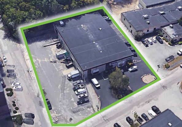 143 Moore Rd, Weymouth, MA to rent Building Photo- Image 1 of 4