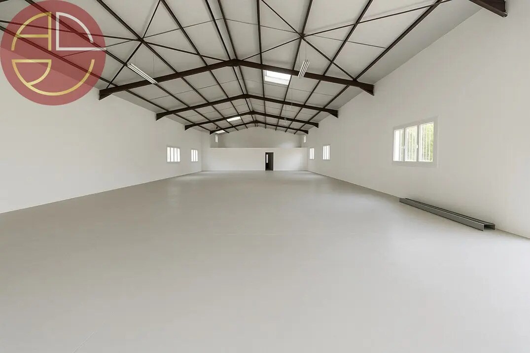 Industrial in Portet-sur-Garonne to rent Interior Photo- Image 1 of 7