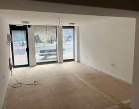 13-17 Wicker, Sheffield to rent Interior Photo- Image 1 of 6