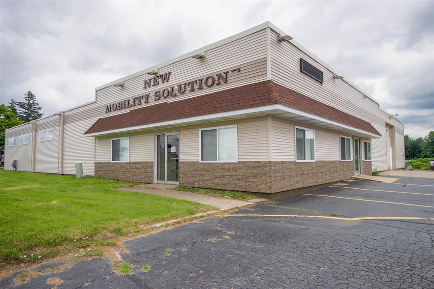 3601 Wildwood Ave, Jackson, MI for sale - Building Photo - Image 1 of 1