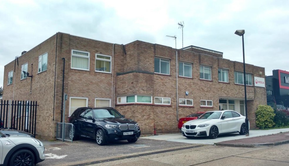 Airborne Clos, Leigh On Sea for sale - Primary Photo - Image 1 of 1