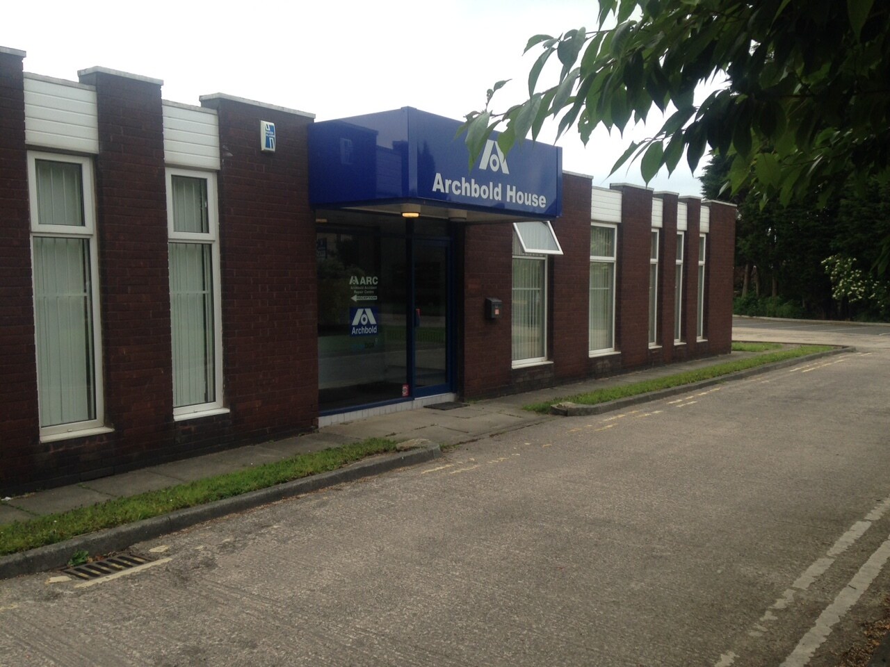 Albert Rd, Morley for sale Building Photo- Image 1 of 1