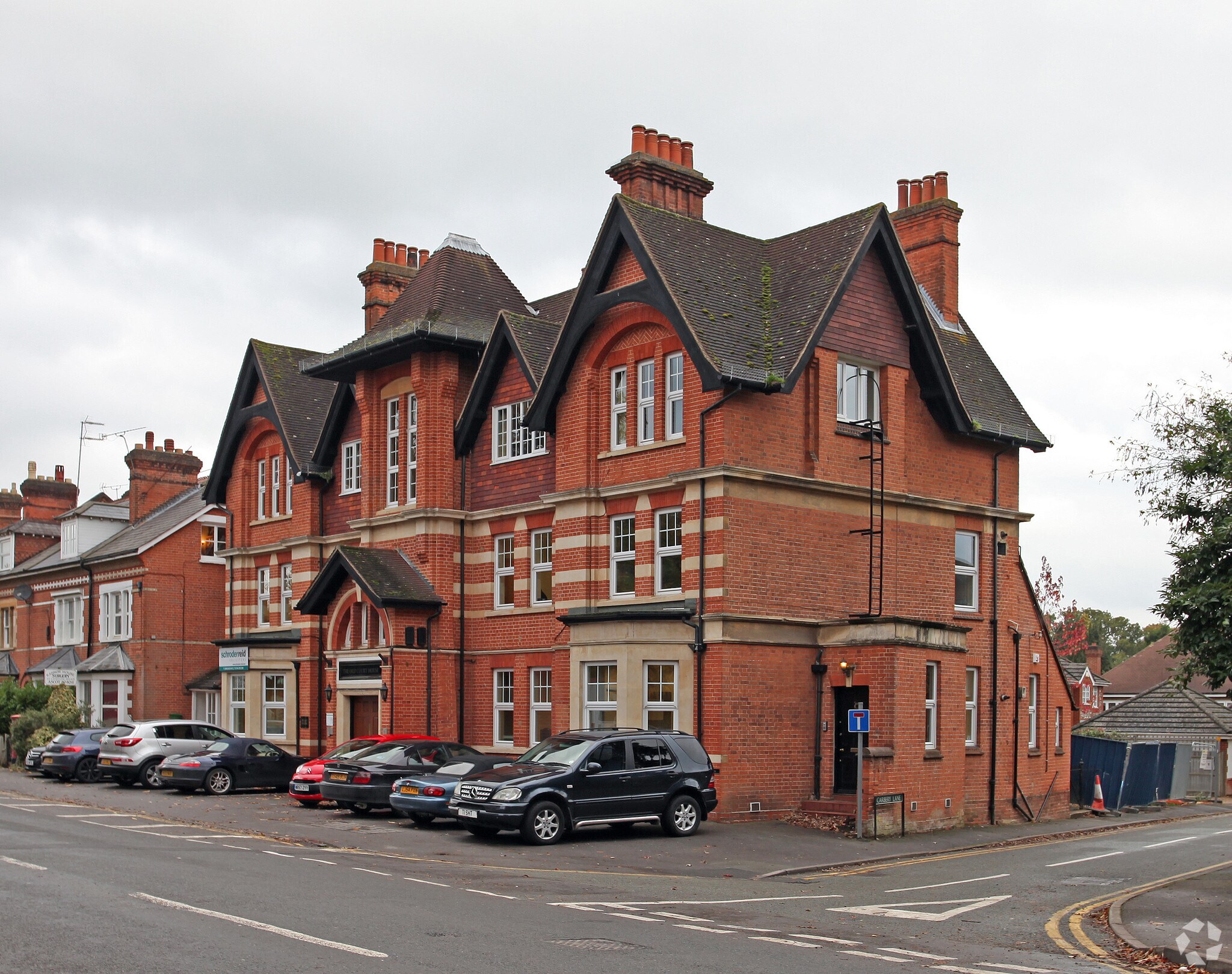 London Rd, Ascot for sale Primary Photo- Image 1 of 1