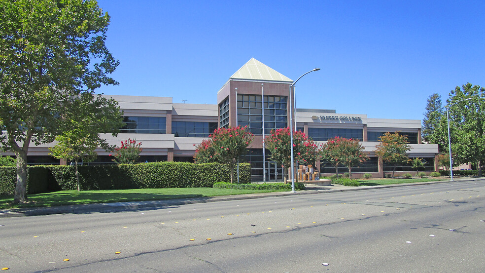 3035 Cleveland Ave, Santa Rosa, CA for rent - Building Photo - Image 1 of 13