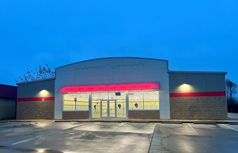 530 W Main St, Hugo, OK for rent Building Photo- Image 1 of 9