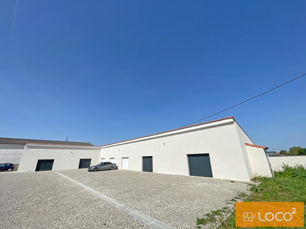 26 Chemin De Casselevres, Saint-Jory to rent Building Photo- Image 1 of 6