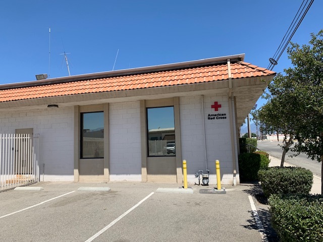 202 W Rialto Ave, San Bernardino, CA for rent - Building Photo - Image 2 of 14