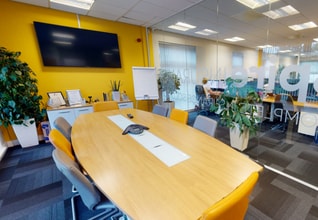 Siskin Pky E, Coventry to rent Interior Photo- Image 2 of 15