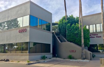 8603 E Royal Palm Rd, Scottsdale, AZ for rent Primary Photo- Image 1 of 9