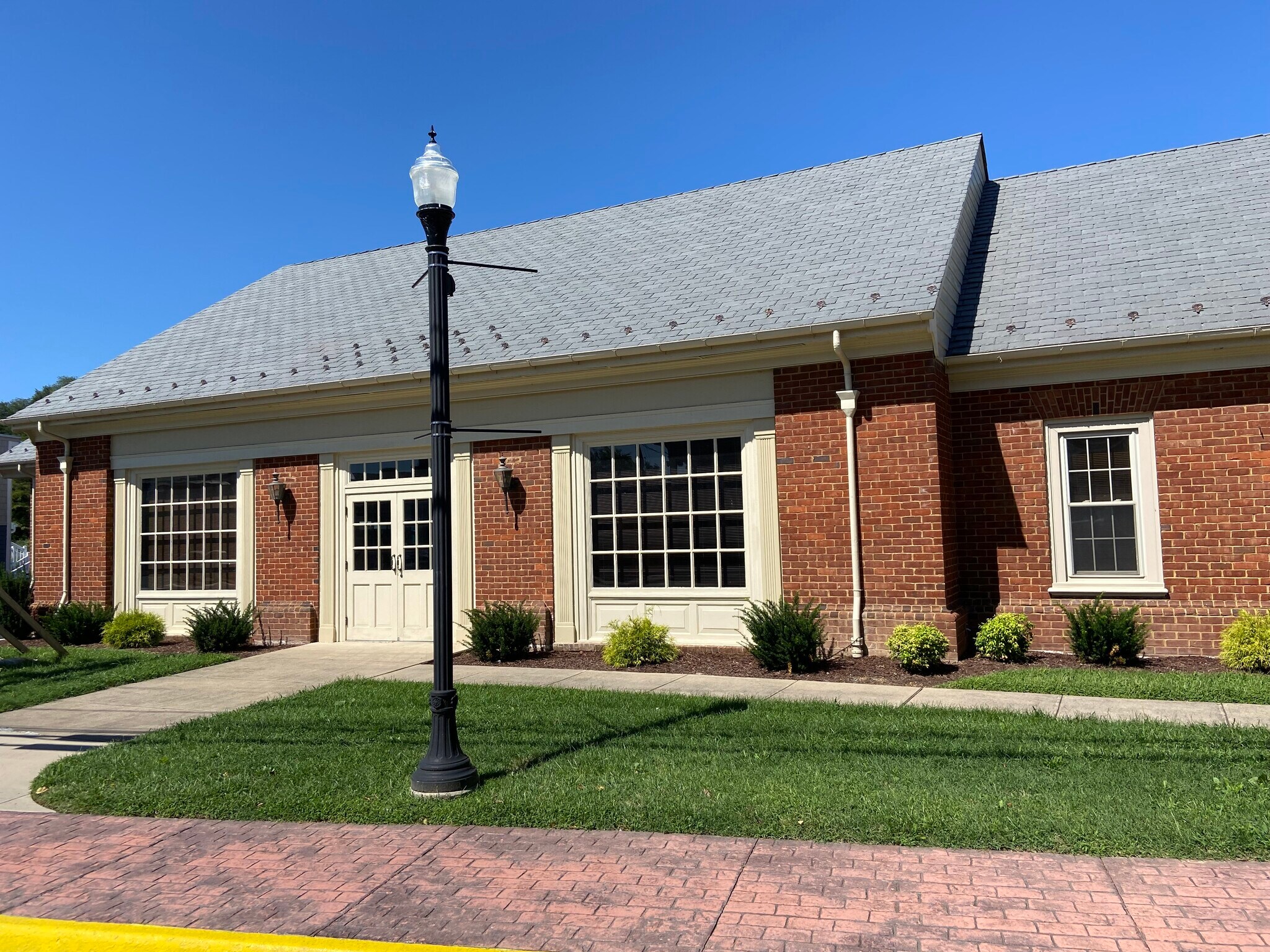 5931 Main St, Mount Jackson, VA for sale Building Photo- Image 1 of 1