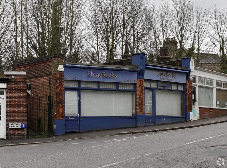 Sanderstead Rd, South Croydon for sale - Primary Photo - Image 1 of 1
