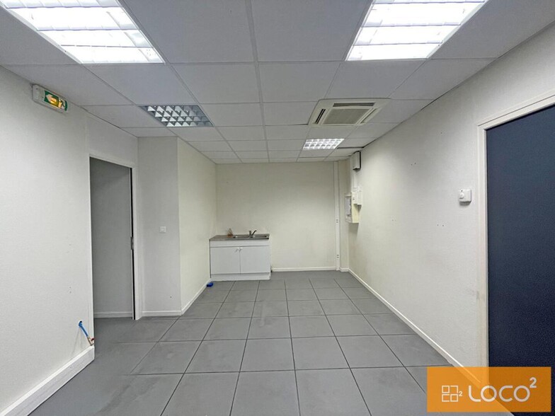 7 Bis Avenue De L'Europe, Ramonville-Saint-Agne to rent - Interior Photo - Image 3 of 7