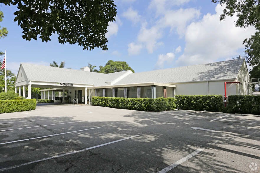 811 7th Ave S, Naples, FL for sale - Primary Photo - Image 1 of 1