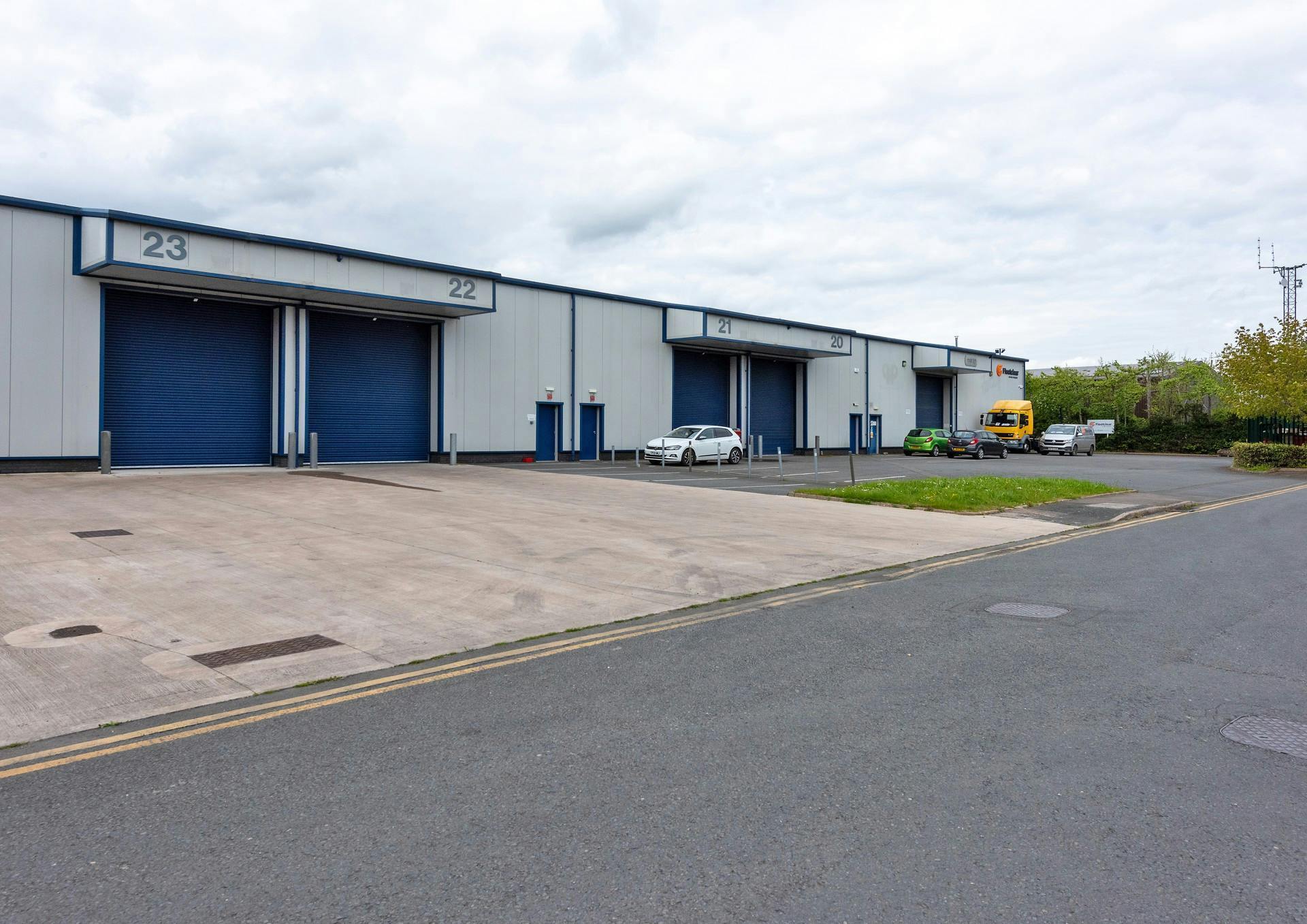 19-28 Kempton Rd, Pershore to rent Building Photo- Image 1 of 13