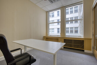 465 California St, San Francisco, CA for rent Interior Photo- Image 1 of 4