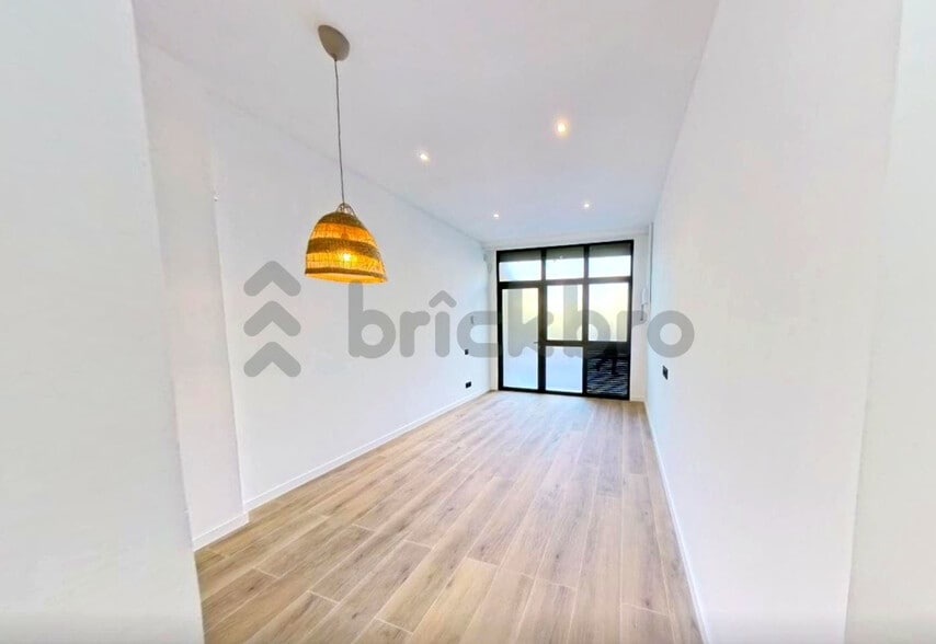 Build-to-Rent in Barcelona, Barcelona for sale - Building Photo - Image 3 of 4