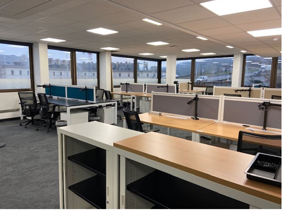 Office in Saint-Cloud to rent Interior Photo- Image 1 of 7
